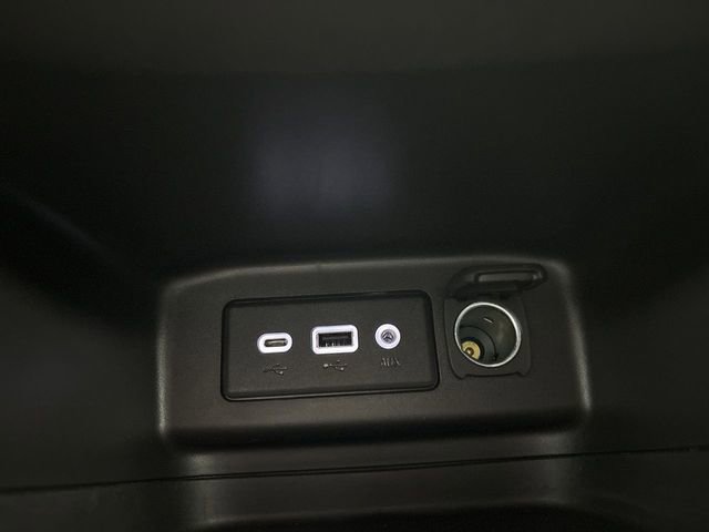 Used 2024 Chevrolet Equinox LT image 48