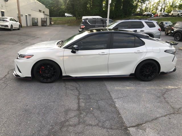 Used 2021 Toyota Camry TRD w/ TRD Package w/JBL Audio FWD image 3