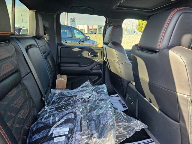 New 2025 Nissan Frontier PRO-4X w/ Pro Premium Package image 17
