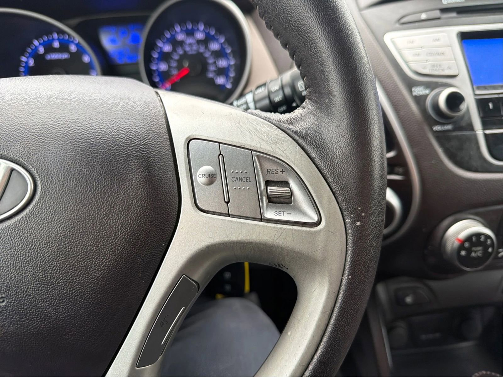 Used 2013 Hyundai Tucson GLS AWD/4WD image 28