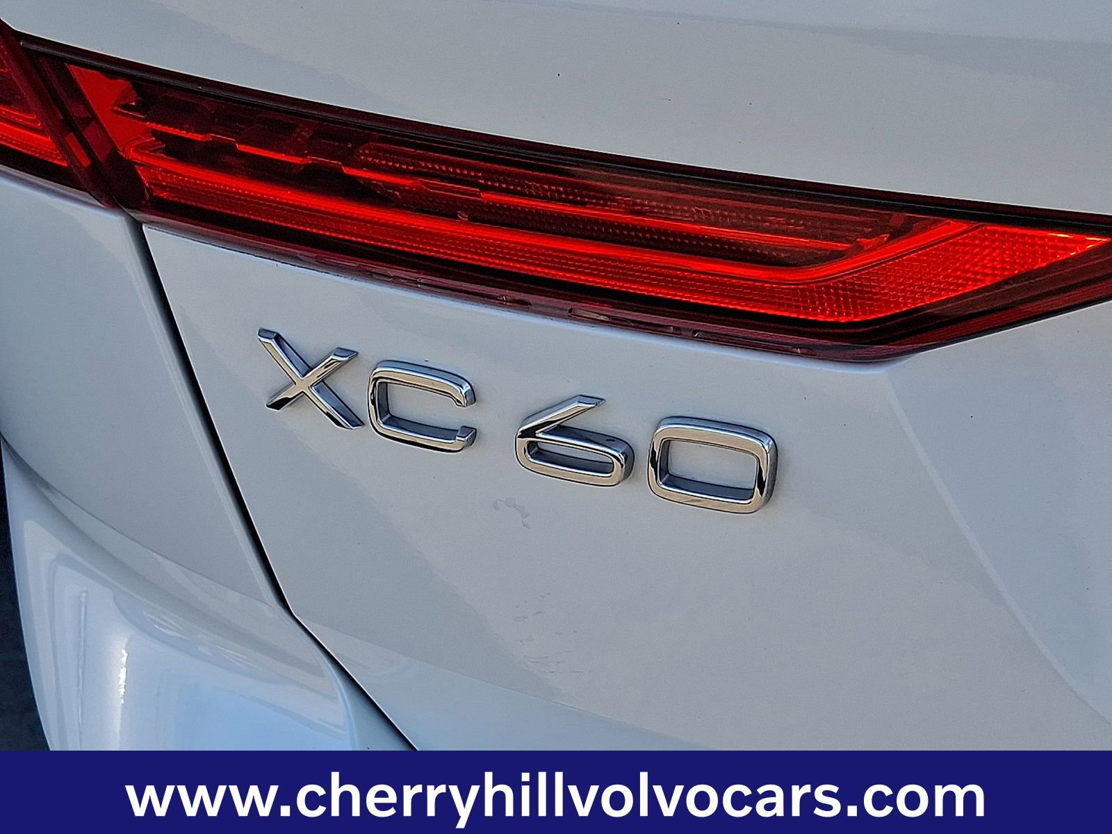 Certified 2023 Volvo XC60 B5 Core image 30