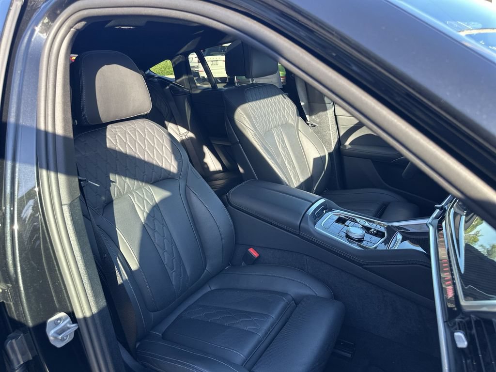 Used 2026 BMW X6 M60i AWD/4WD image 28