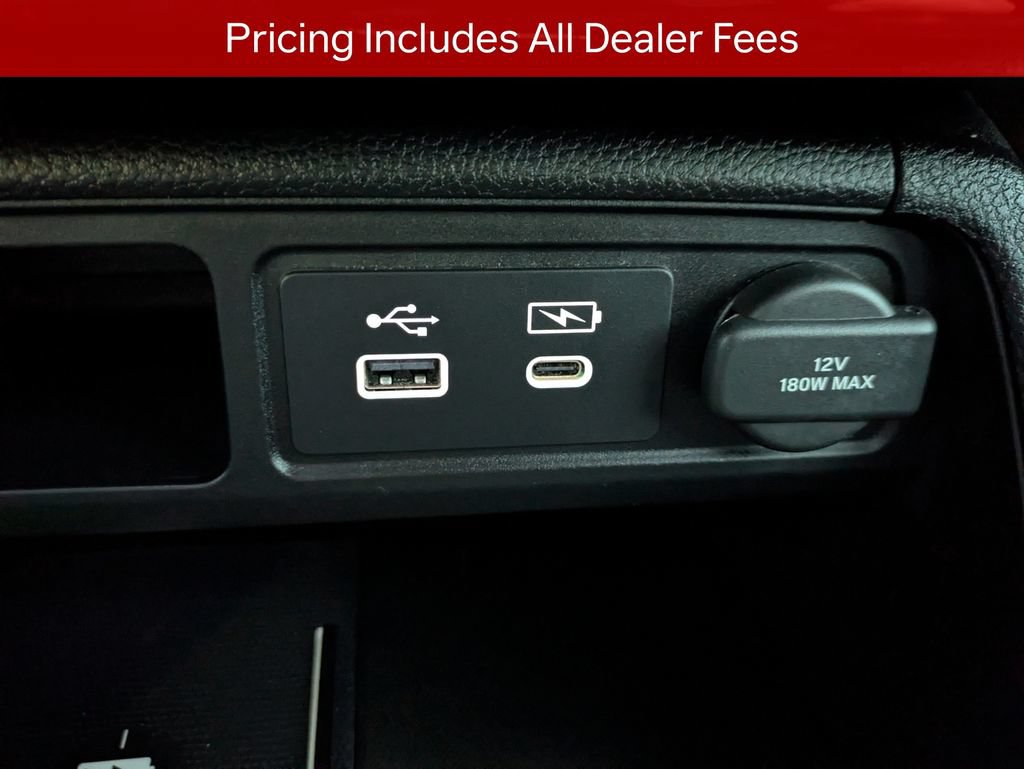 Used 2025 Honda Pilot Touring image 24