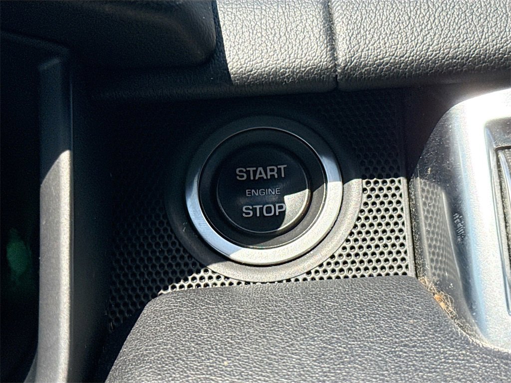 Used 2017 Land Rover Range Rover Sport HSE image 22