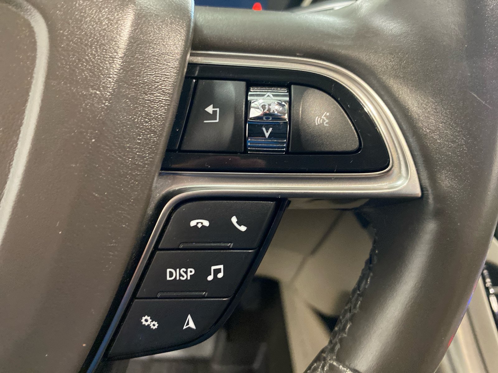 Used 2020 Lincoln Nautilus Premier w/ Equipment Group 101A AWD/4WD image 21