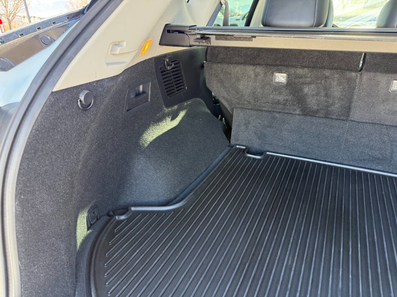 Used 2024 Nissan Murano Platinum w/ Cargo Package image 30