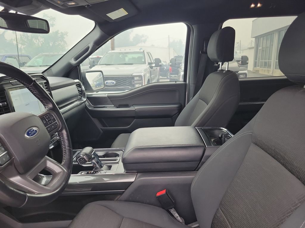 Used 2021 Ford F150 XLT w/ Equipment Group 302A High AWD/4WD image 13