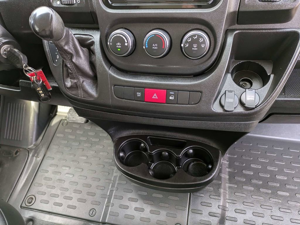 Used 2021 RAM ProMaster 2500 image 19