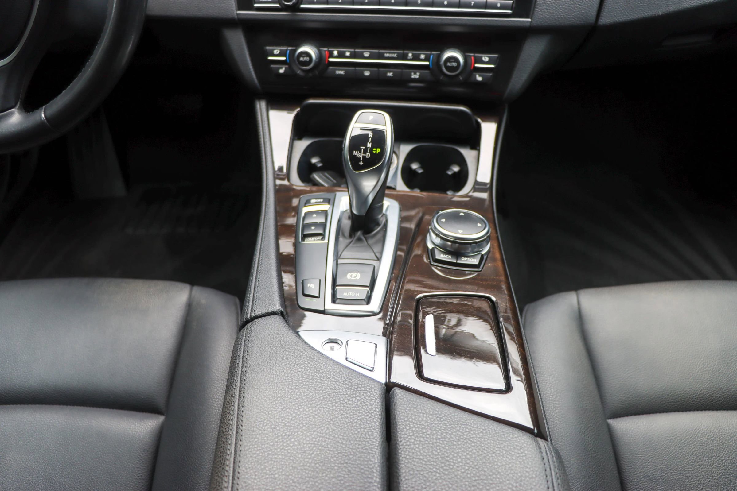 Used 2016 BMW 528i Sedan RWD image 26