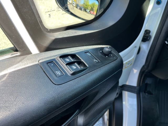 Used 2025 RAM ProMaster 2500 w/ Convenience Group FWD image 16