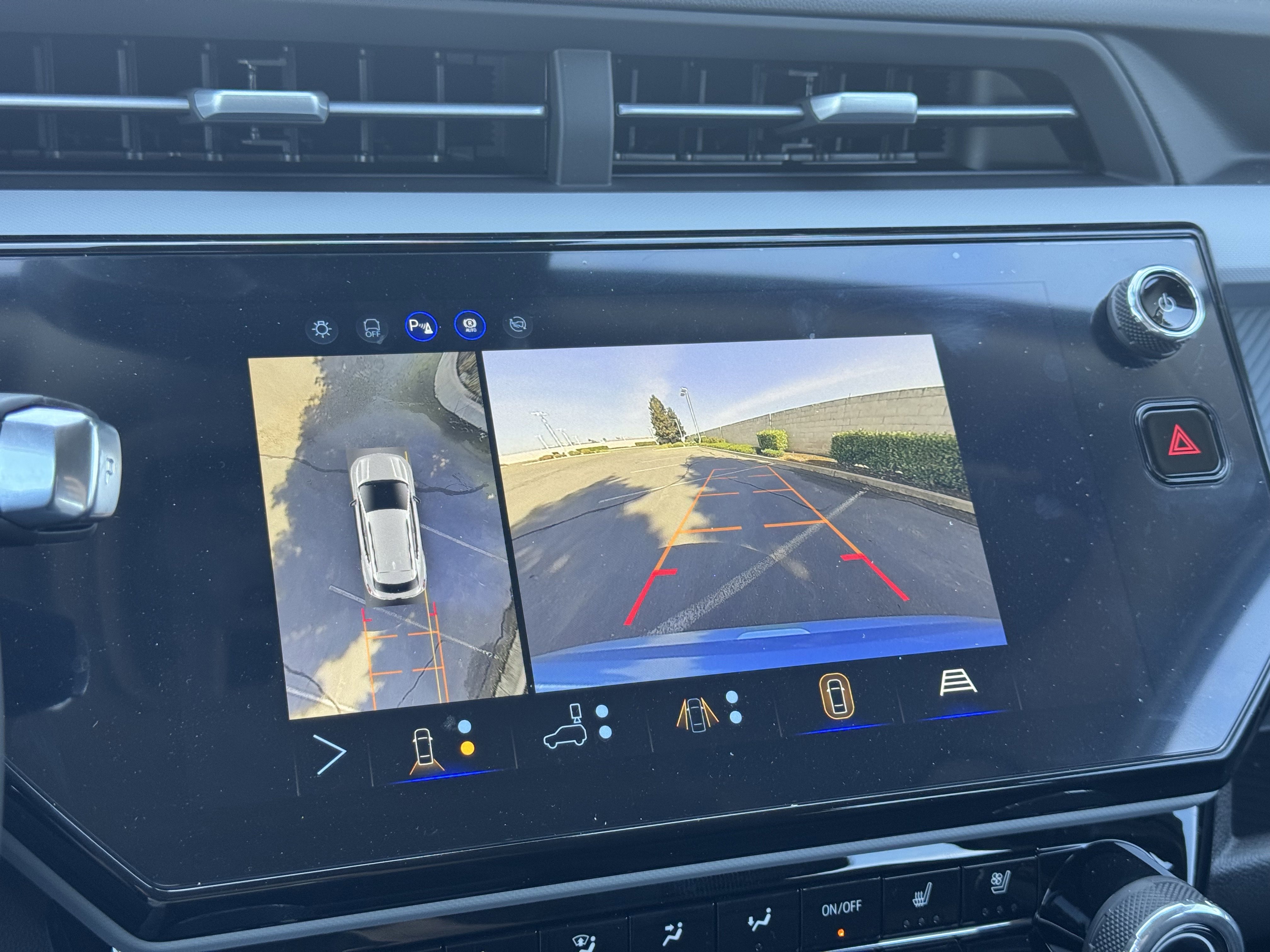 New 2027 Chevrolet Bolt RS w/ Technology Package image 27