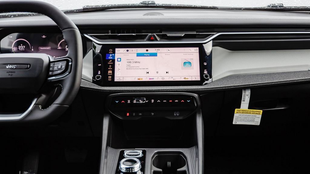 New 2026 Jeep Cherokee Laredo AWD/4WD image 16