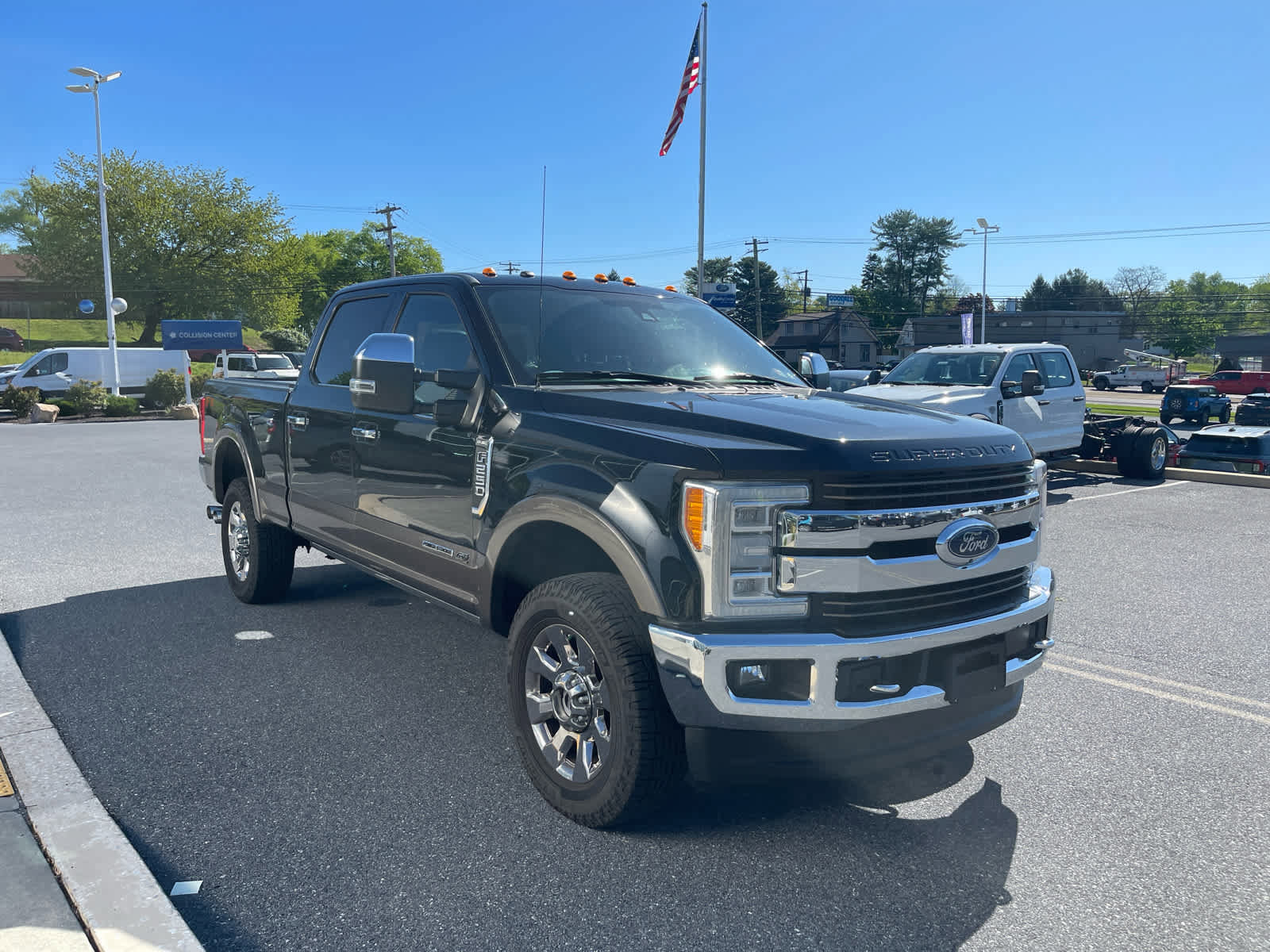 Used 2018 Ford F250 King Ranch w/ King Ranch Ultimate Package AWD/4WD image 8