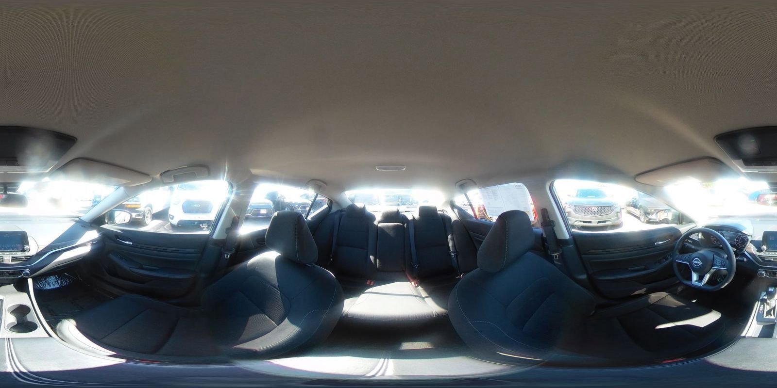 Used 2025 Nissan Altima 2.5 SV image 43