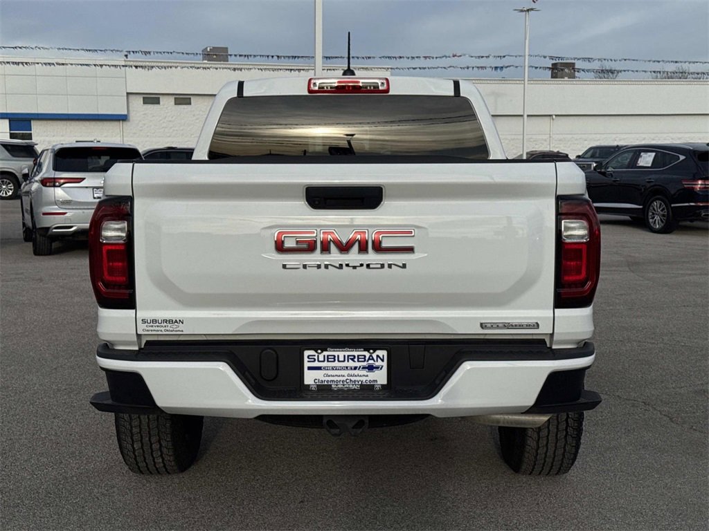 Used 2024 GMC Canyon Elevation image 4