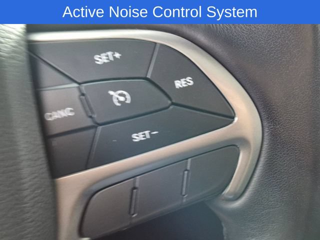 Certified 2022 Jeep Grand Cherokee Laredo X AWD/4WD image 21