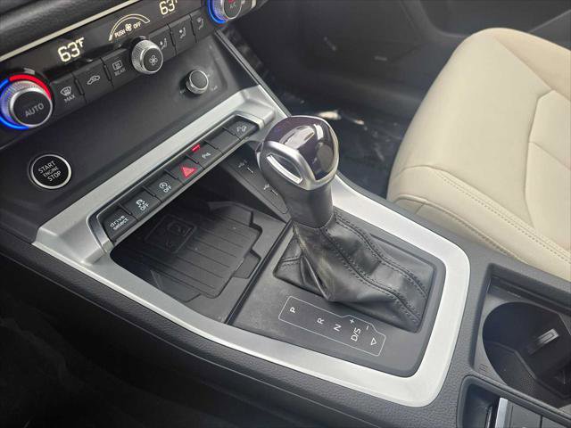 Used 2023 Audi Q3 2.0T Premium Plus w/ Premium Plus Package image 31