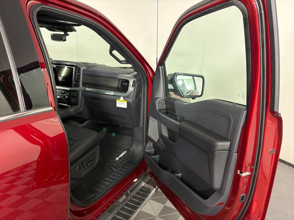 New 2026 Ford F150 Lariat w/ Equipment Group 502A High AWD/4WD image 39