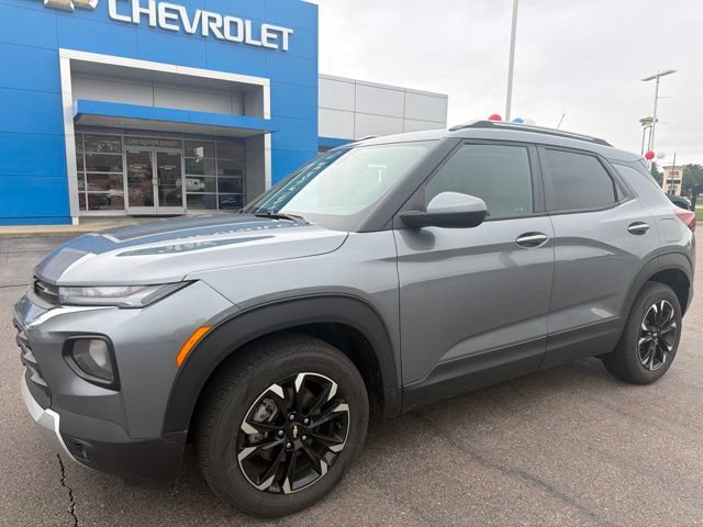 Used 2021 Chevrolet TrailBlazer LT w/ Premium Seating Package AWD/4WD image 1