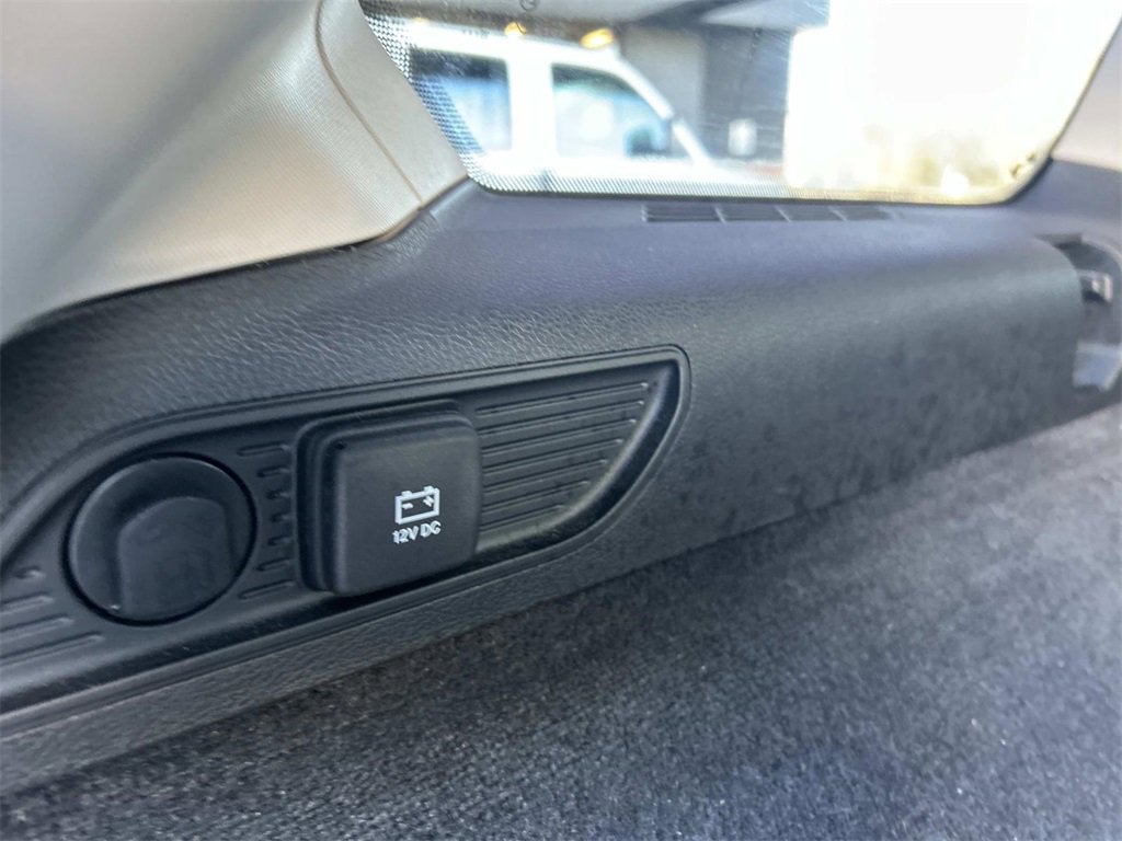 Used 2022 Jeep Grand Cherokee Overland image 15