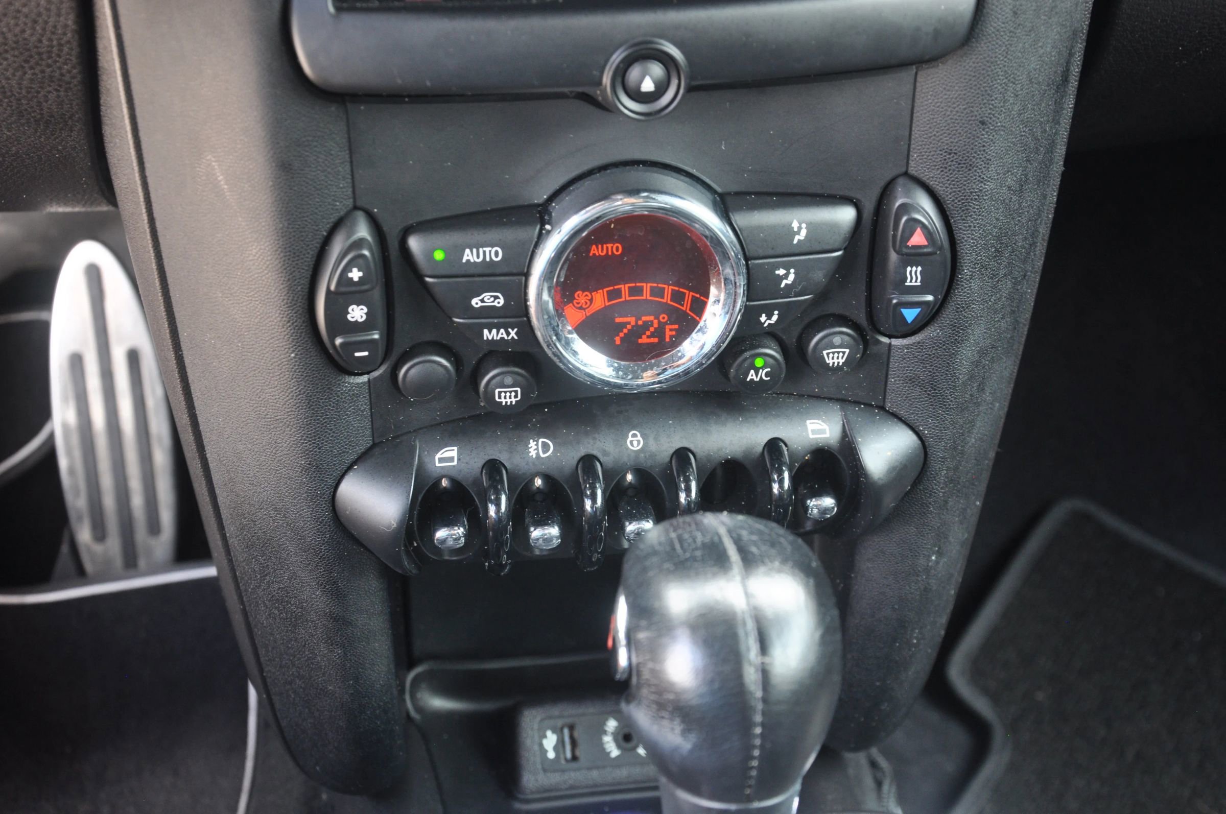 Used 2013 MINI Cooper S FWD image 38