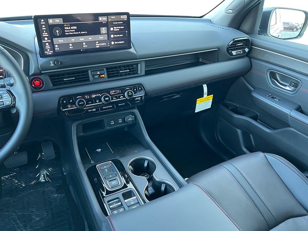 New 2026 Honda Pilot Black Edition image 15
