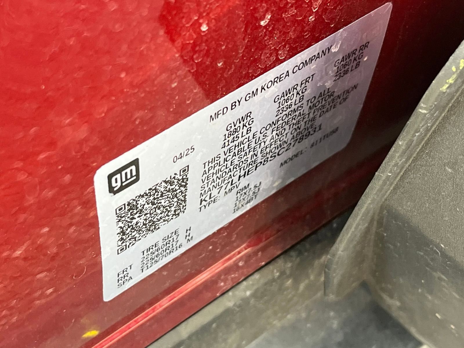 Used 2025 Chevrolet Trax LT w/ LT Convenience Package image 28