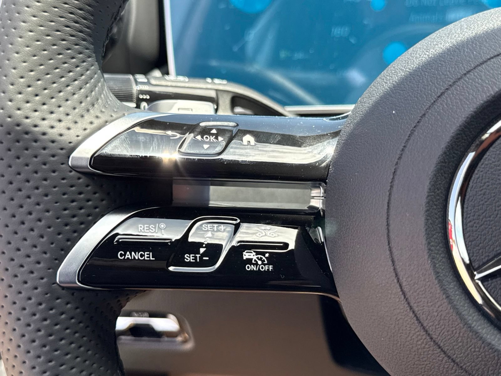 New 2026 Mercedes-Benz C 300 Sedan image 23