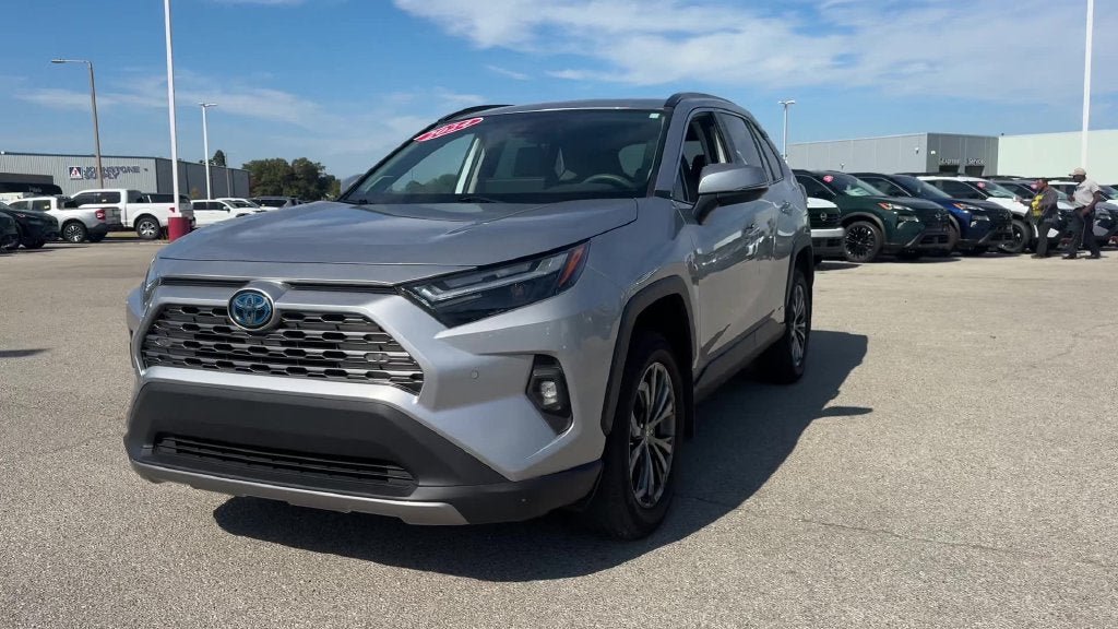 Used 2024 Toyota RAV4 Limited AWD/4WD image 23