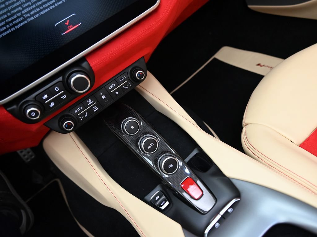 Used 2023 Ferrari Portofino M RWD image 23