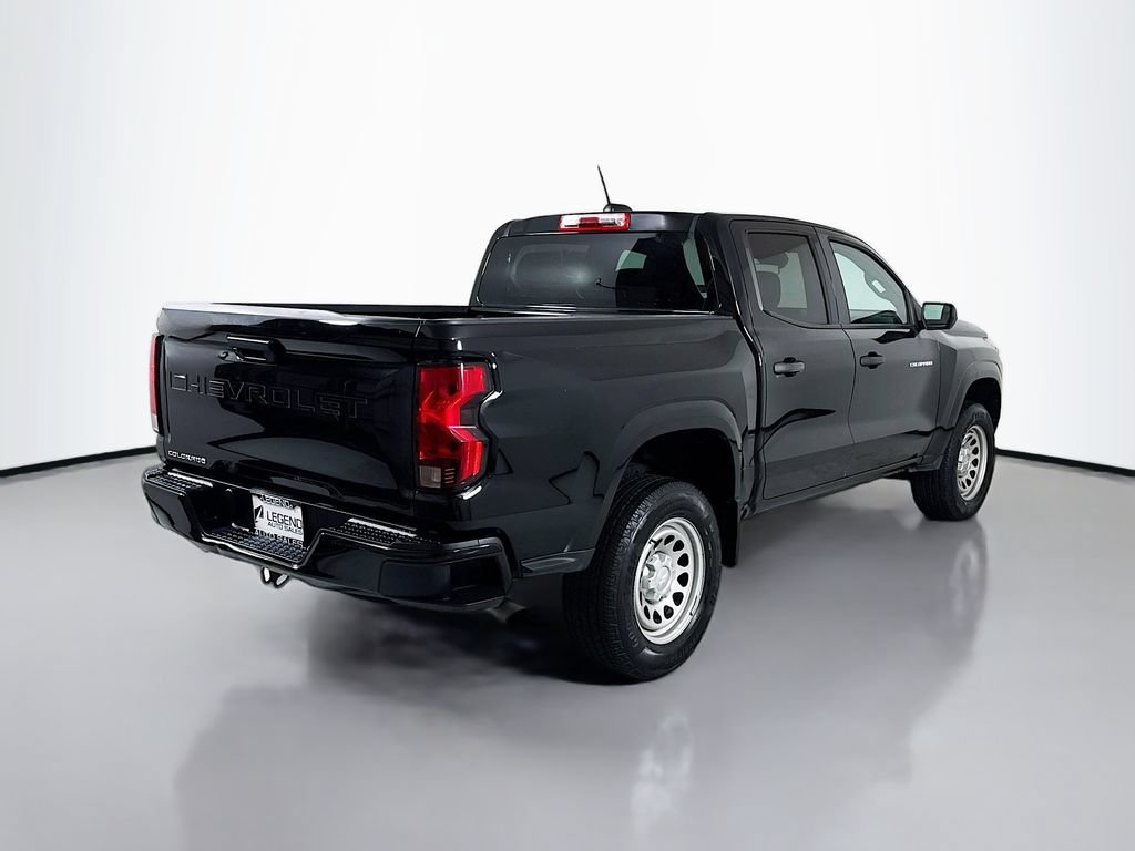 Used 2024 Chevrolet Colorado W/T RWD image 5