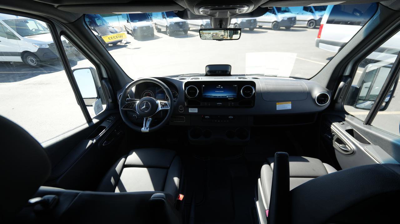 New 2026 Mercedes-Benz Sprinter 3500 image 17