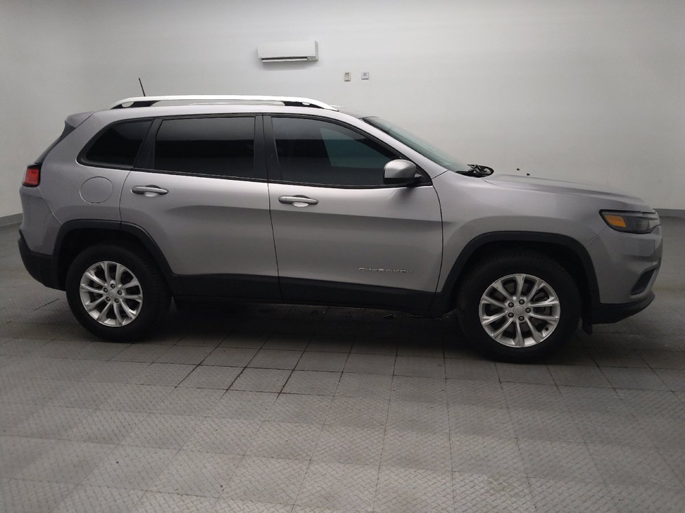 Used 2020 Jeep Cherokee Latitude FWD image 11