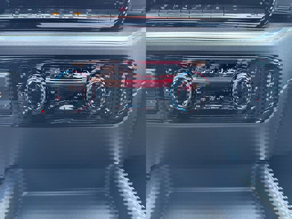 New 2026 Chevrolet Silverado 2500 High Country w/ Technology Package image 40