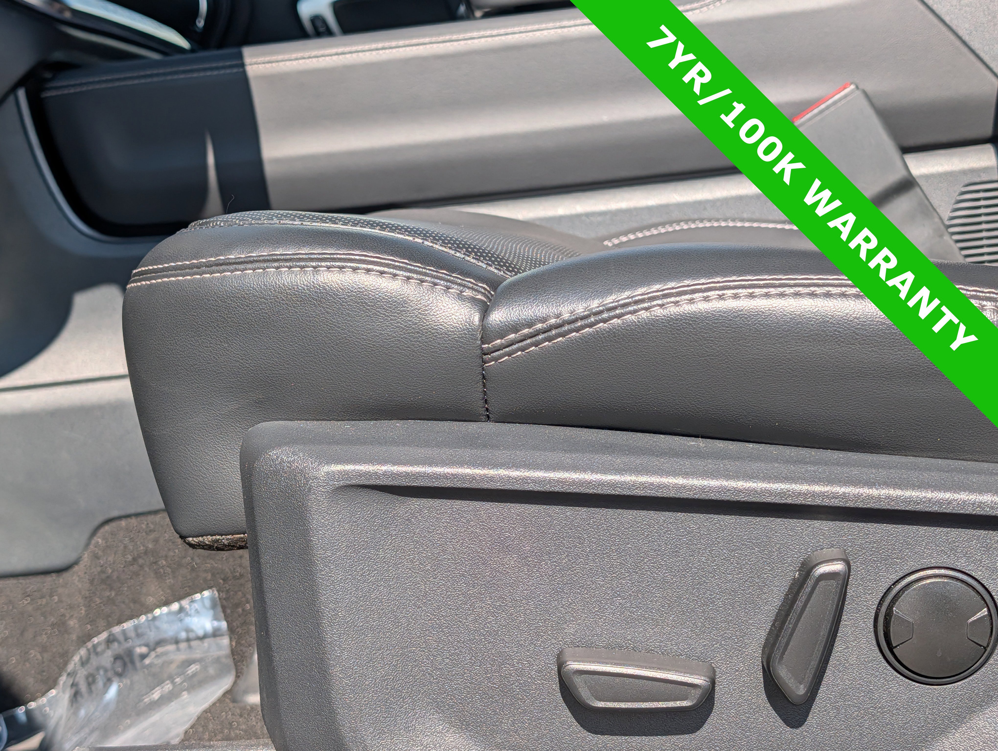Used 2025 Ford Expedition Max Platinum w/ Stealth Appearance Package AWD/4WD image 26