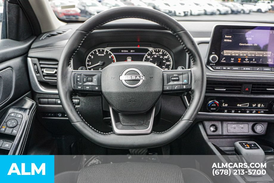Used 2026 Nissan Rogue SV FWD image 27