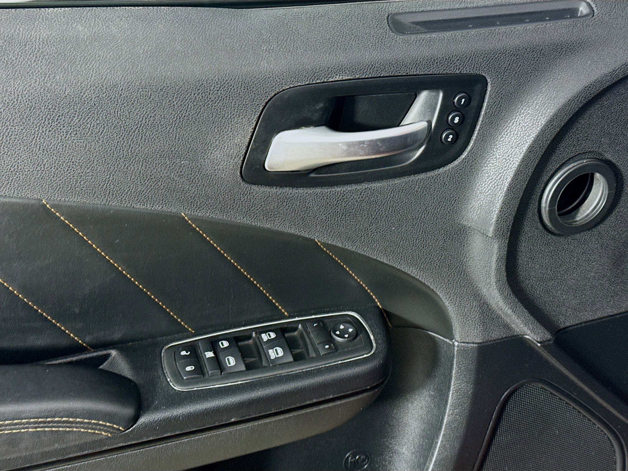 Used 2017 Dodge Charger R/T image 24