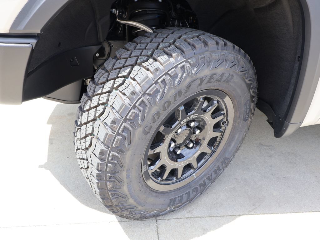New 2026 GMC Sierra 1500 AT4X w/ AT4X AEV Edition AWD/4WD image 47