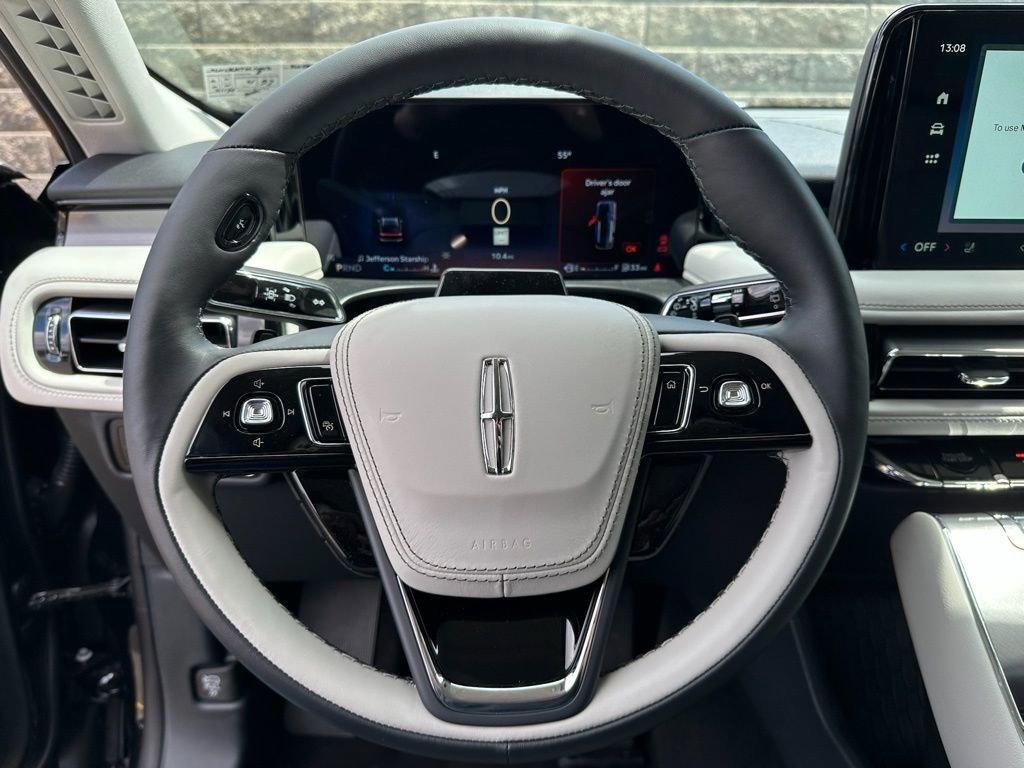 New 2026 Lincoln Aviator AWD image 7