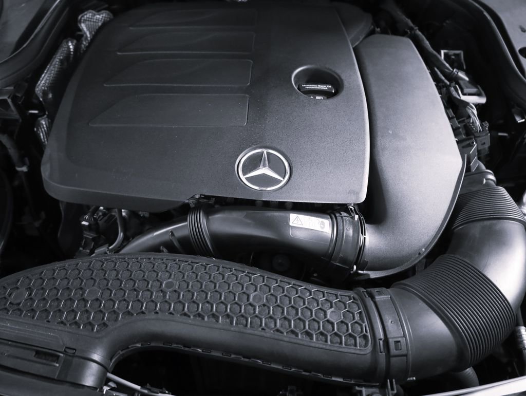 Certified 2022 Mercedes-Benz E 350 4MATIC Sedan image 93