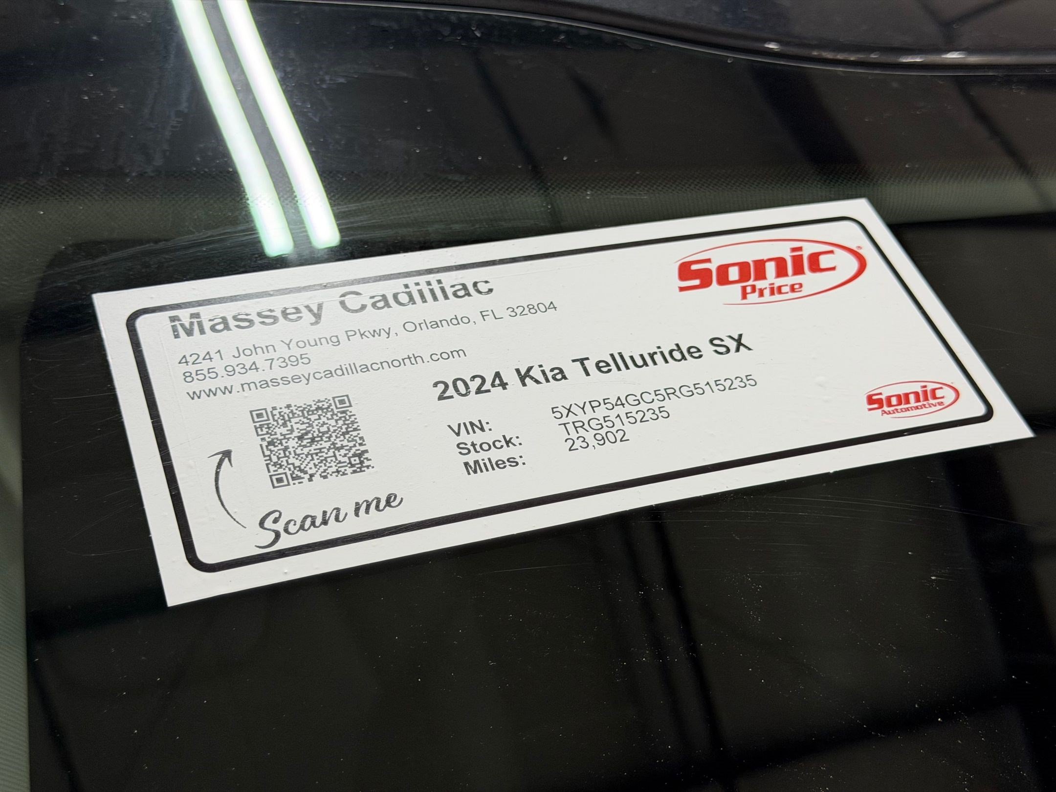 Used 2024 Kia Telluride SX w/ Towing Package FWD image 50