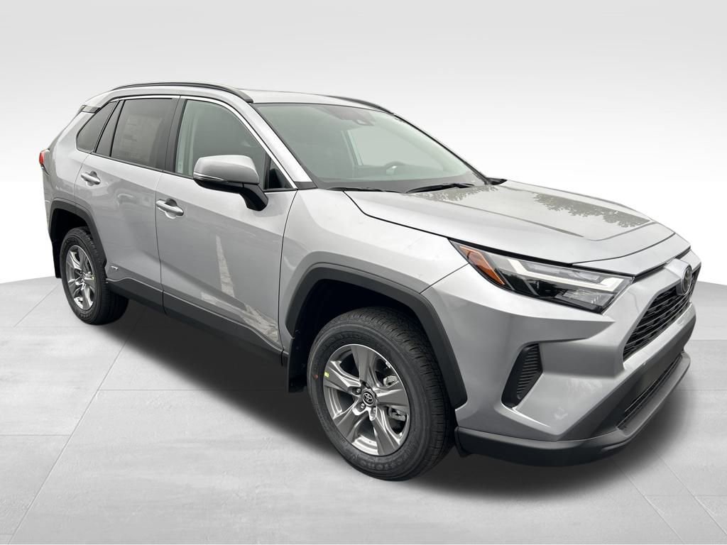New 2025 Toyota RAV4 XLE image 7