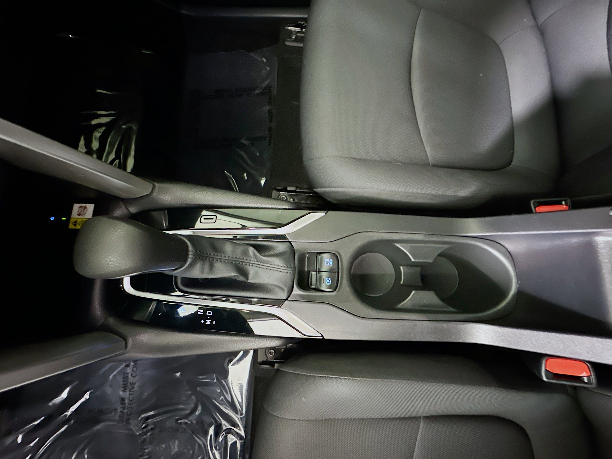 Used 2022 Toyota Corolla Cross LE image 22