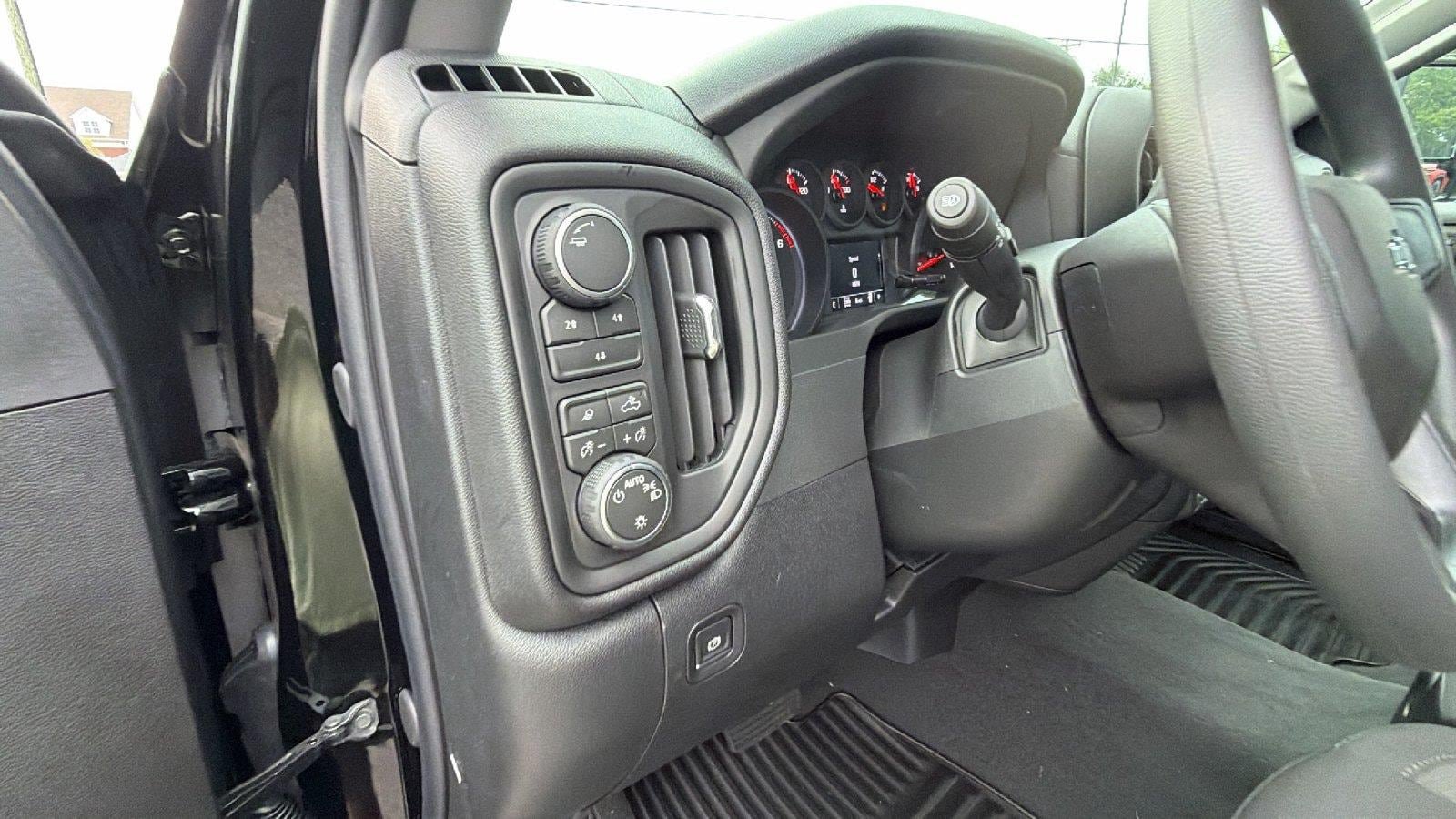 New 2026 Chevrolet Silverado 2500 Custom w/ Custom Value Package AWD/4WD image 19