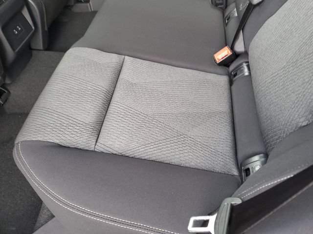 New 2026 Nissan Rogue SV w/ Cold Weather Package AWD/4WD image 19