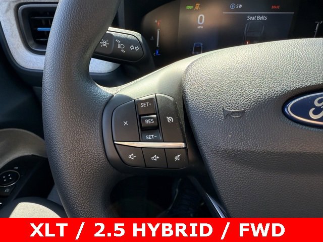 New 2025 Ford Maverick XLT image 26