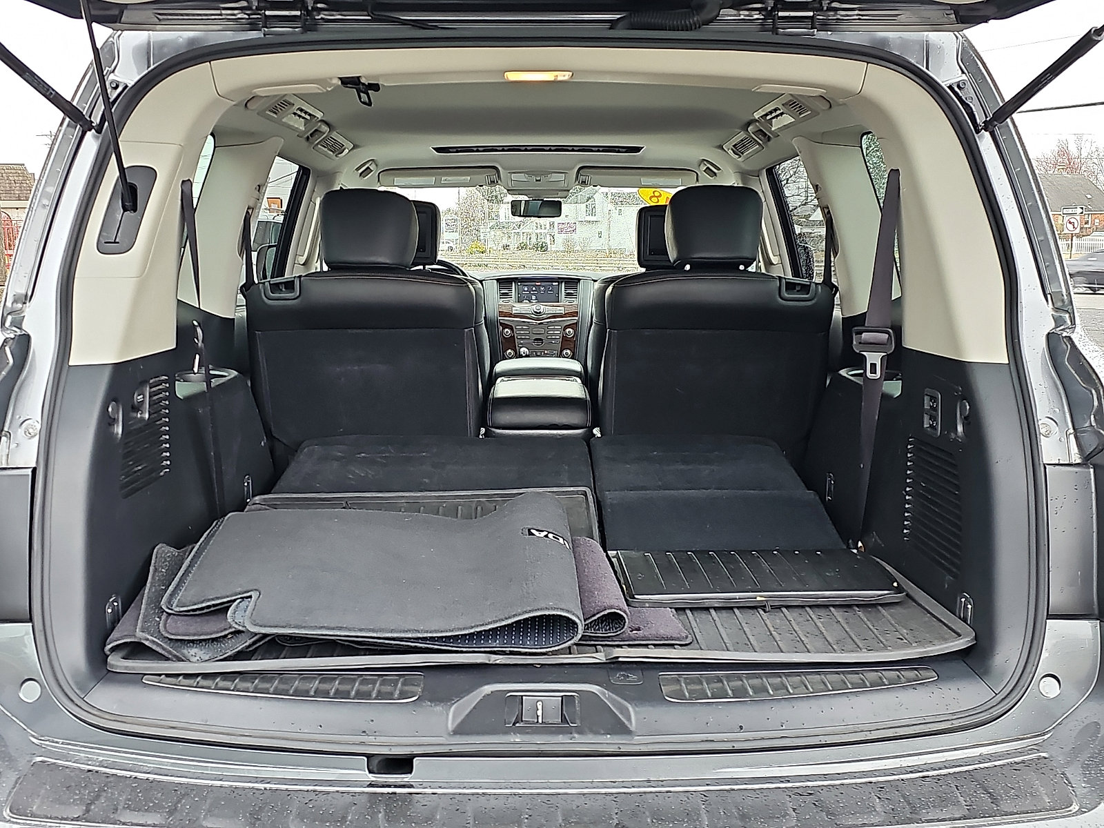 Used 2018 Nissan Armada Platinum w/ Captain Seat Package image 33