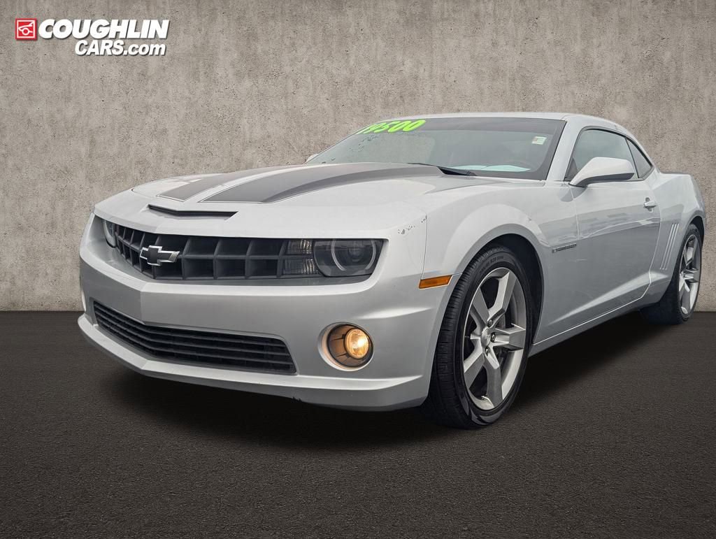 Used 2010 Chevrolet Camaro SS w/ RS Package image 4