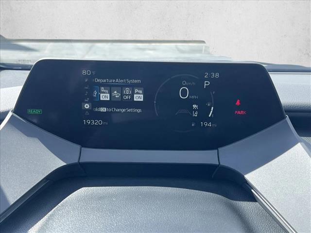 Used 2025 Toyota Prius LE image 12