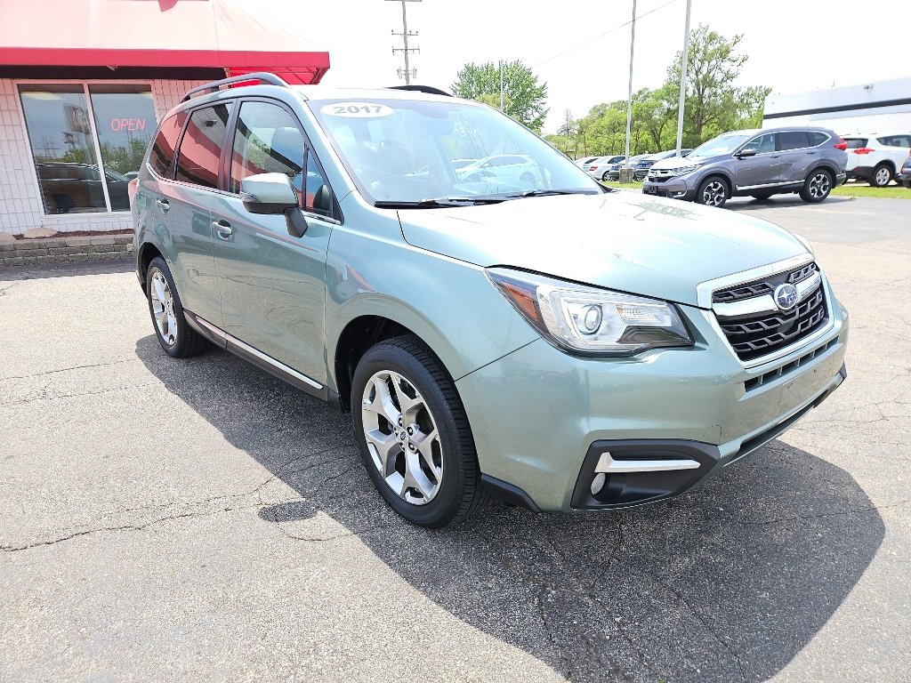 Used 2017 Subaru Forester 2.5i Touring AWD/4WD image 6